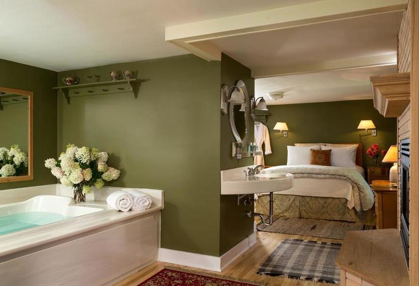 Bed and Breakfast Justin Trails Resort, Llc