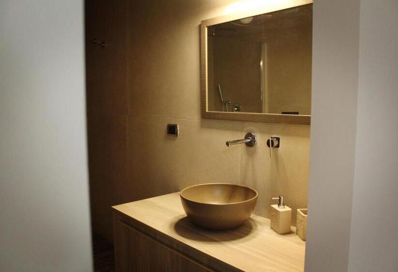 تختخواب و صبحانه Tenuta Serena   Maison De Charme