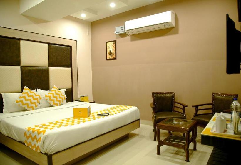 Fabhotel Purple Regency Zirakpur