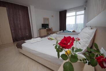 Family Hotel Orios