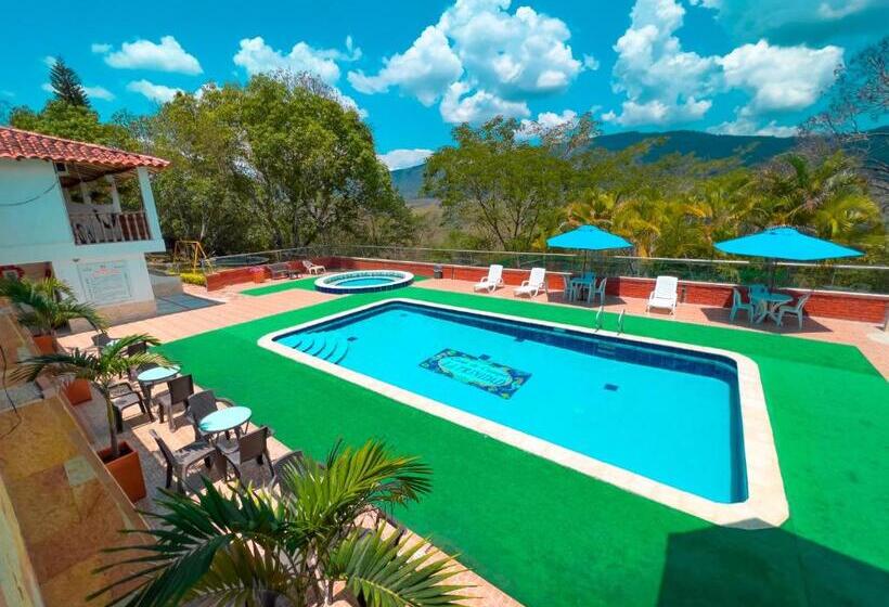 هتل Campestre La Trinidad
