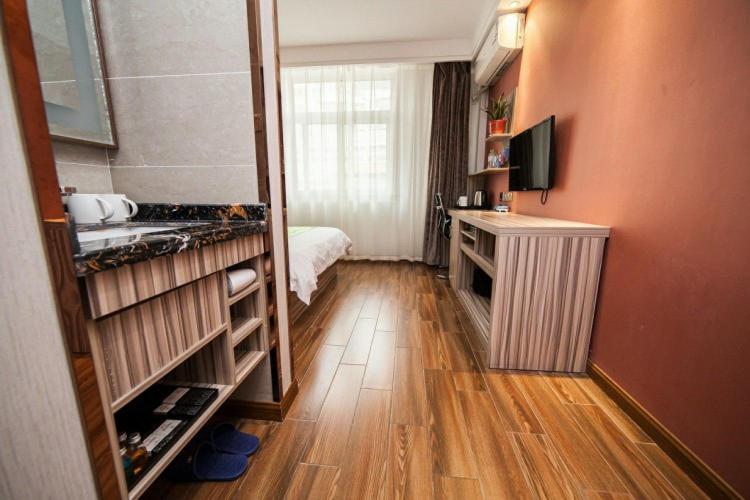 Junyi Hotel Jiangsu Yancheng Tinghu District Jinying International Shopping Center