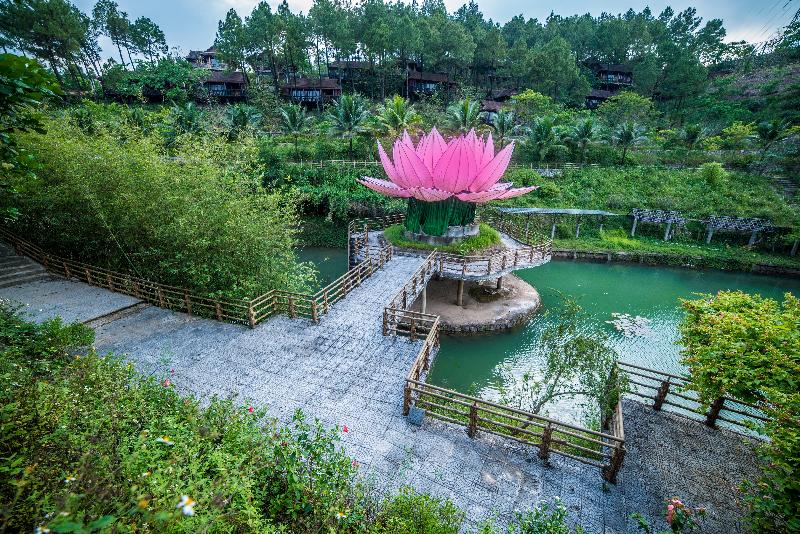 Sankofa Village Hill Resort And Spa