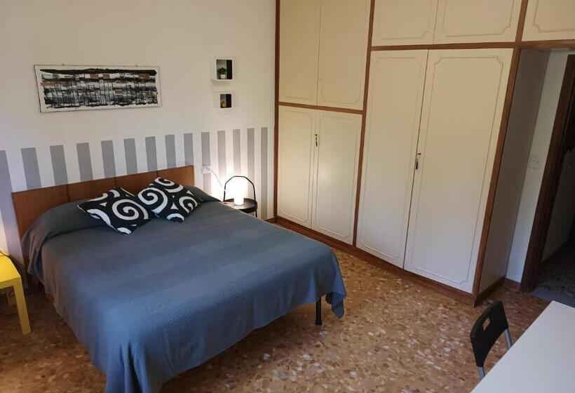 تختخواب و صبحانه Lo Zizzolo  Bed&breakfast