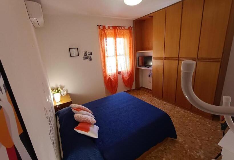 تختخواب و صبحانه Lo Zizzolo  Bed&breakfast