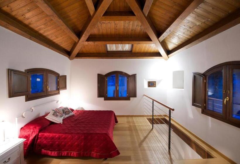 住宿加早餐  Torre Della Loggia   Dimora Storica   Ortona