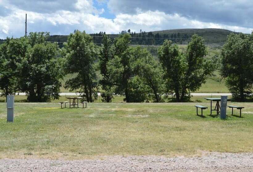 Elk Creek Resort
