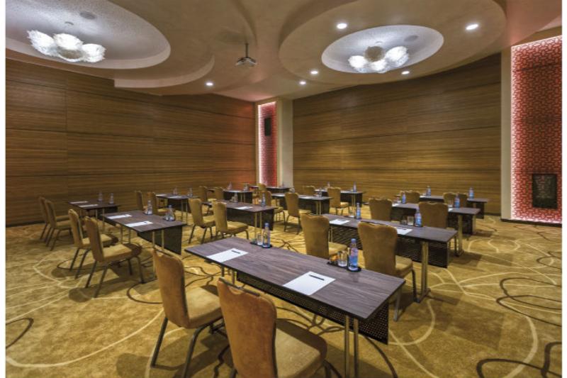 Fotos del hotel Mövenpick  Du Lac Tunis:  34