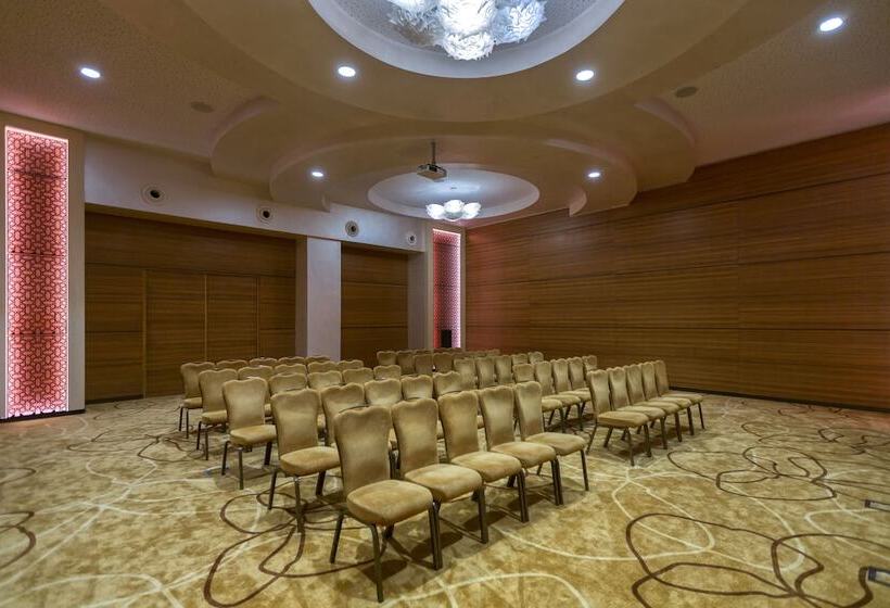 Fotos del hotel Mövenpick  Du Lac Tunis:  69