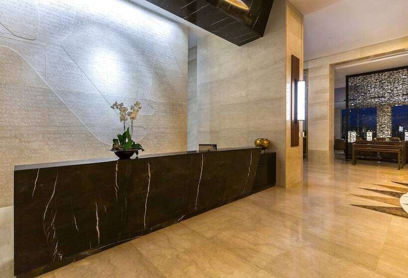 Fotos del hotel Mövenpick  Du Lac Tunis:  59