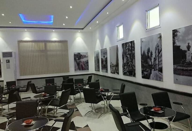 منتجع Hôtel Téléphérique Annaba