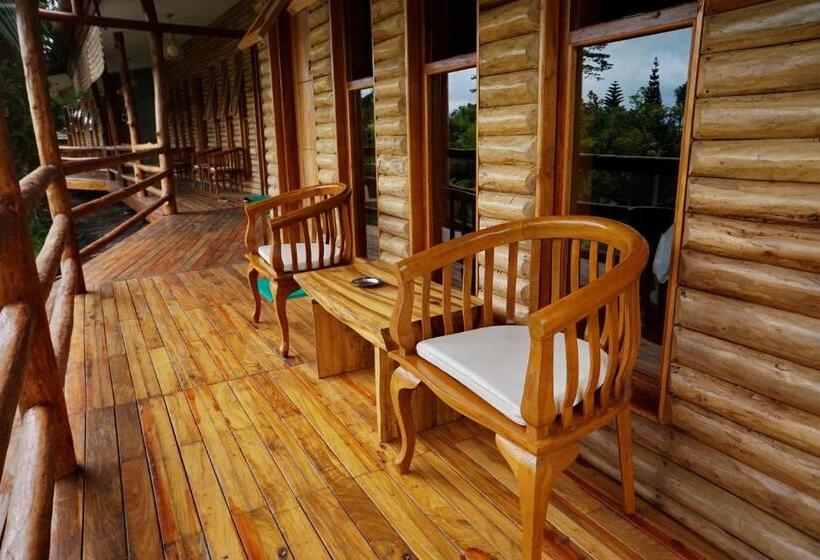 Spring Hill Hotel Ruteng