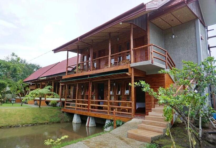 Spring Hill Hotel Ruteng