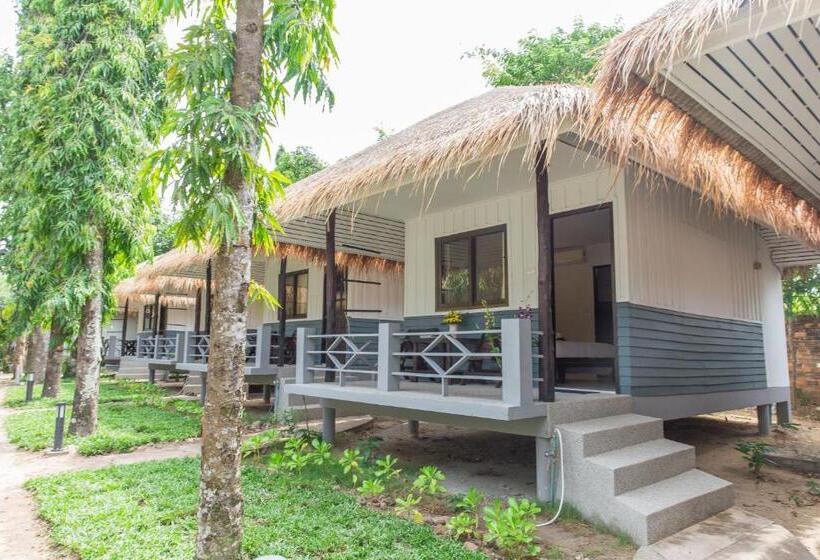 Adarin Beach Resort