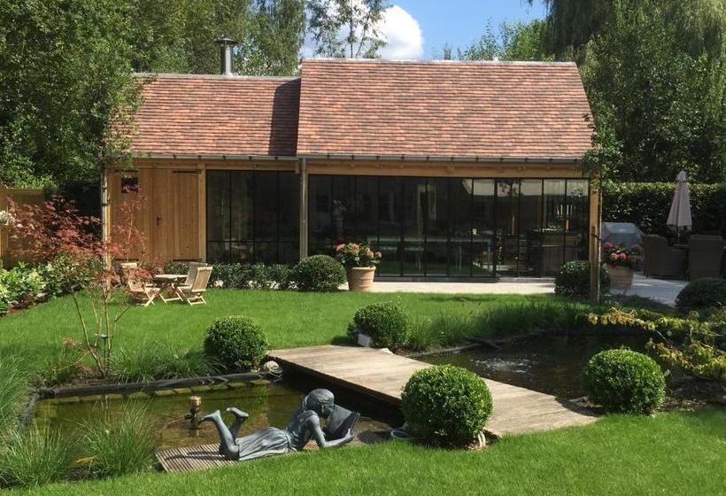 B&b Charming Escape