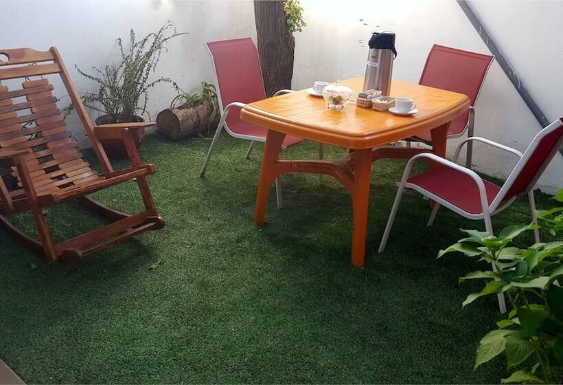 تختخواب و صبحانه Hostal Comarca Imperial