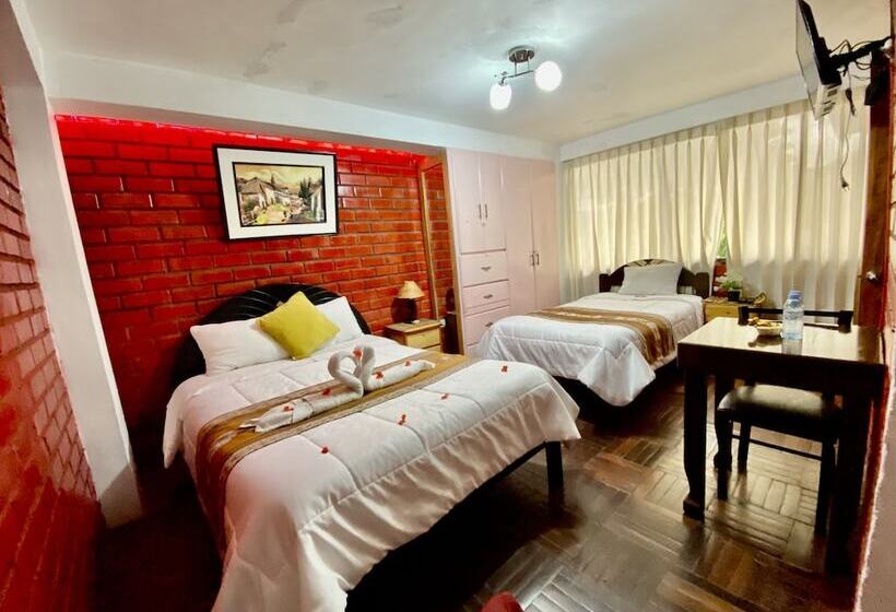 تختخواب و صبحانه Hostal Comarca Imperial