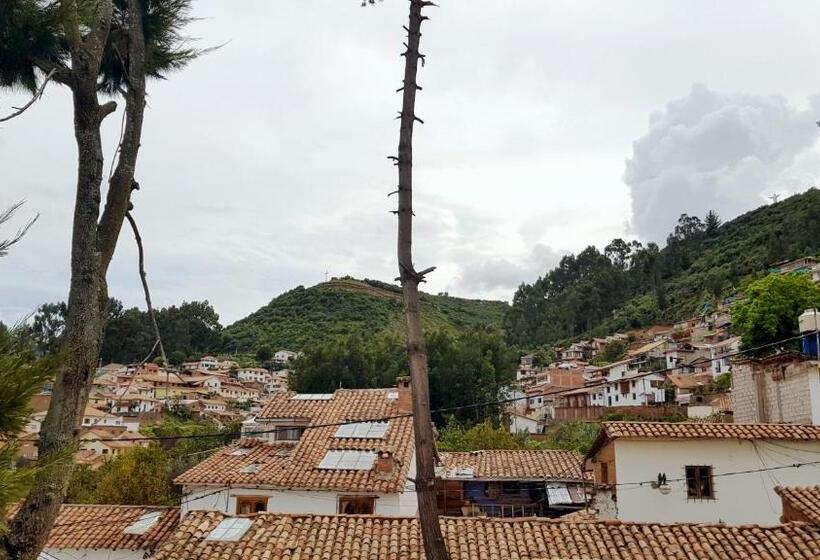 تختخواب و صبحانه Hostal Comarca Imperial