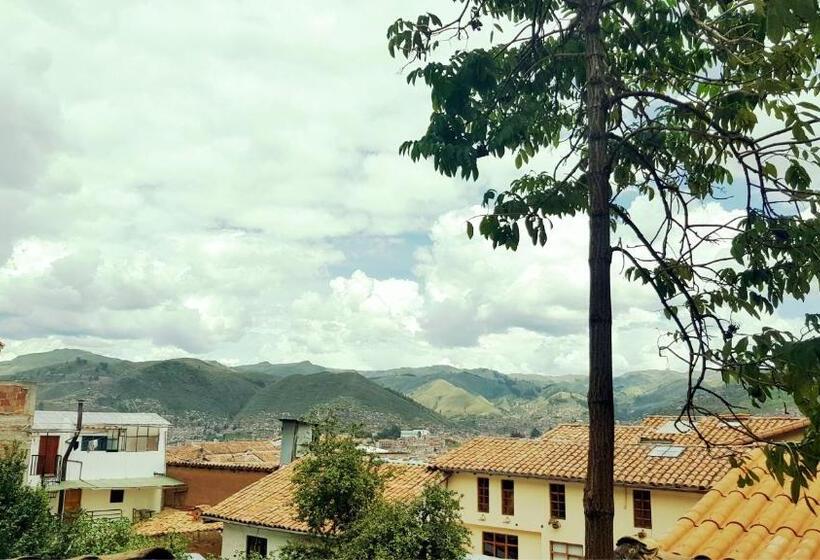 تختخواب و صبحانه Hostal Comarca Imperial