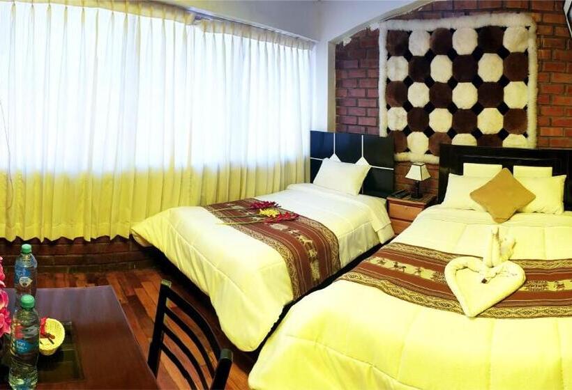 تختخواب و صبحانه Hostal Comarca Imperial