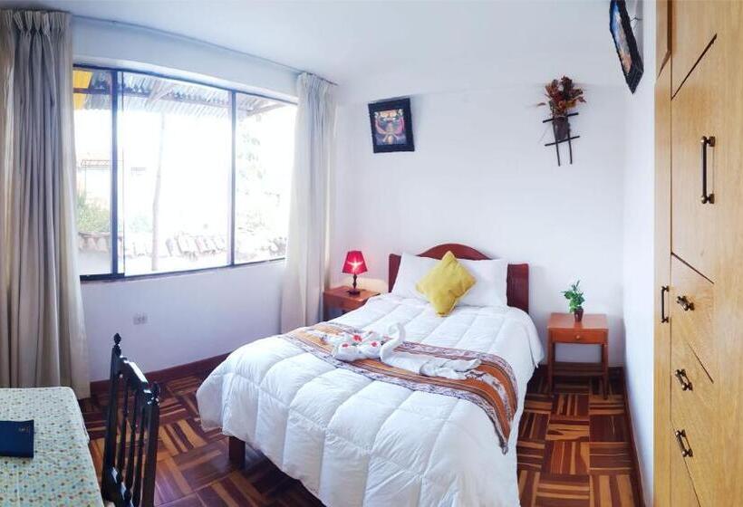 تختخواب و صبحانه Hostal Comarca Imperial