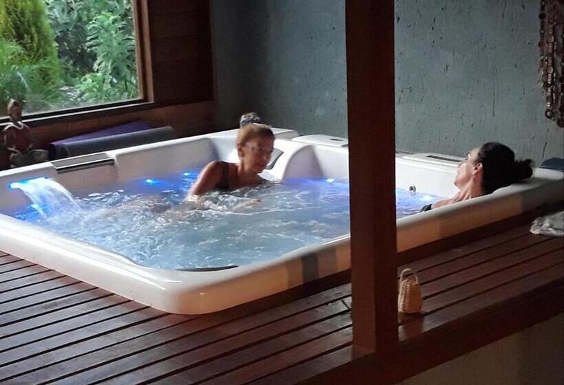 تختخواب و صبحانه Pousada Alma Da Gamboa