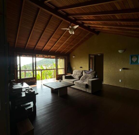 تختخواب و صبحانه Pousada Alma Da Gamboa