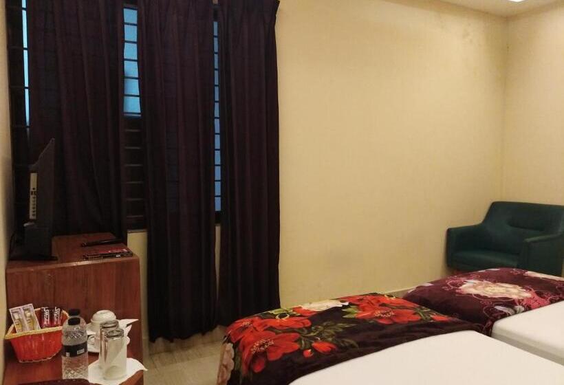 هتل Bottomhill Palace
