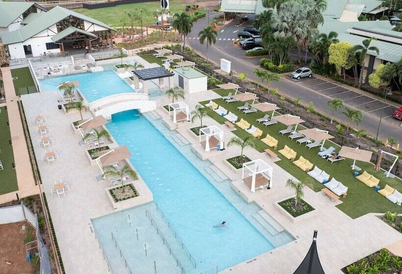 هتل Ibis Darwin Airport