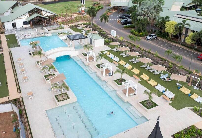 هتل Ibis Darwin Airport