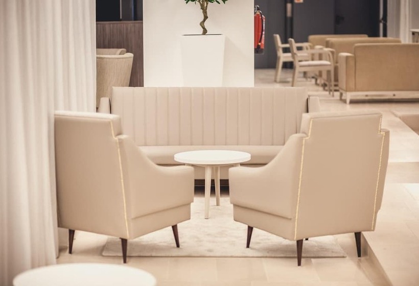 هتل Essence Inn Marianos