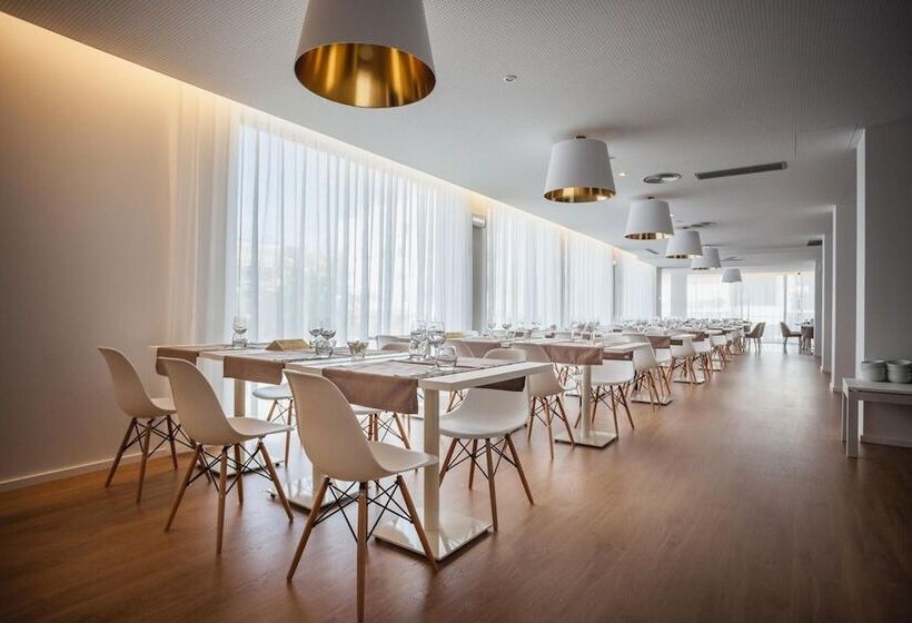 هتل Essence Inn Marianos