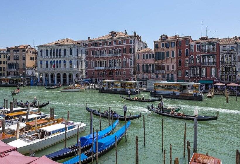 هتل H10 Palazzo Canova