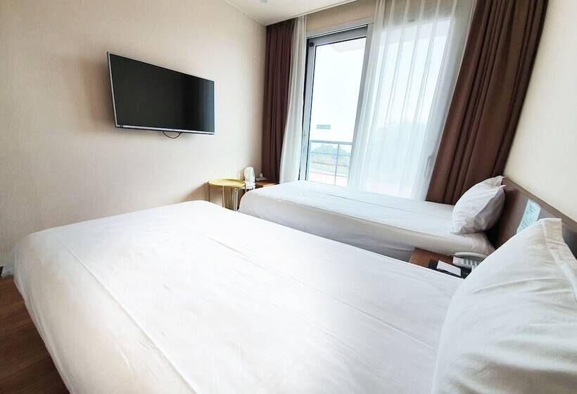 Fotos del hotel Jeju Jungmun Ocean Blue:  15 Fotos del hotel Jeju Jungmun Ocean Blue:  15