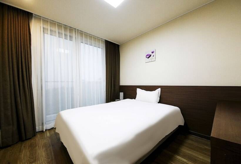 Fotos del hotel Jeju Jungmun Ocean Blue:  2 Fotos del hotel Jeju Jungmun Ocean Blue:  2