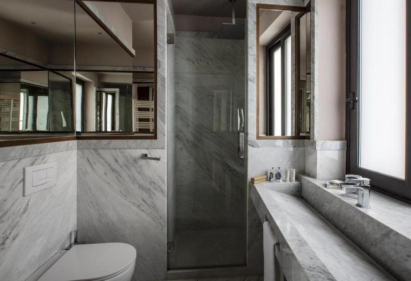 هتل La Fenetre Sur Le Blue