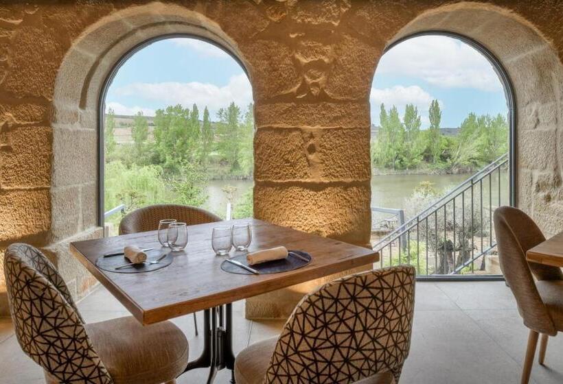 هتل Palacio Tondon, La Rioja Brinas, Autograph Collection