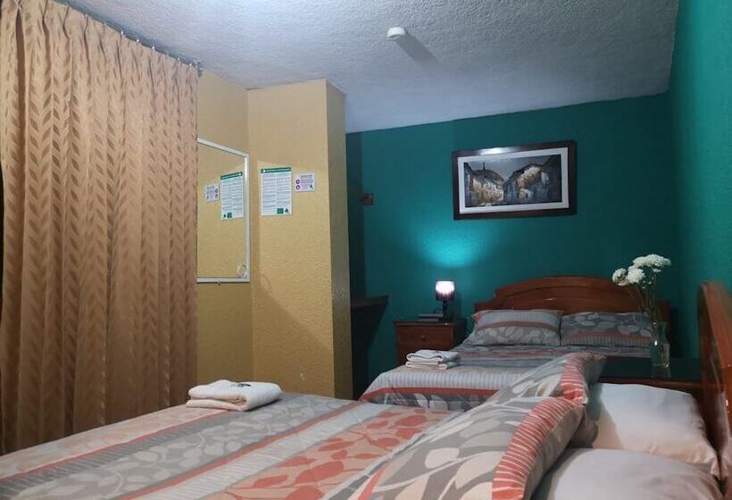 هتل Rincon De La Alameda