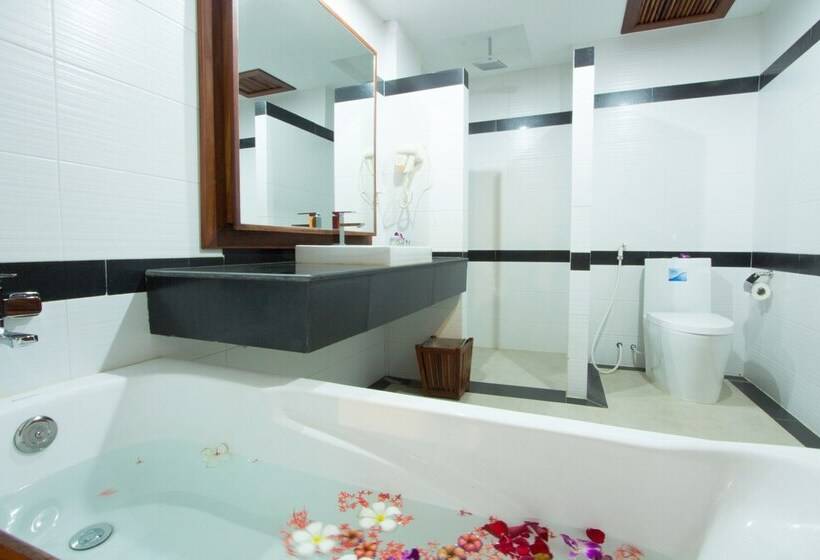 Fotos del hotel Royal Empire Premium:  4