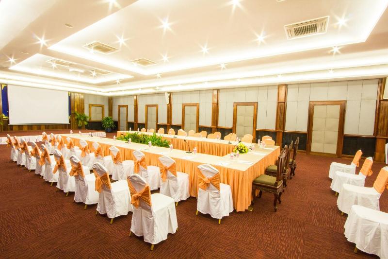 Fotos del hotel Royal Empire Premium:  42