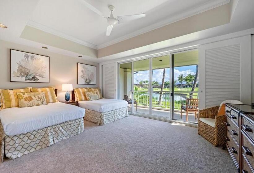 Отель The Islands At Mauna Lani Point Coraltree Residence Collection