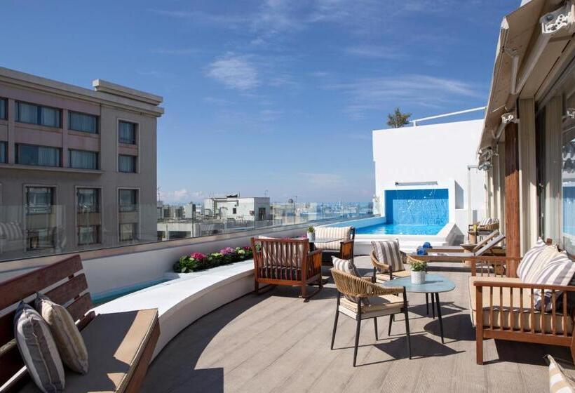 هتل Wyndham Athens Residence