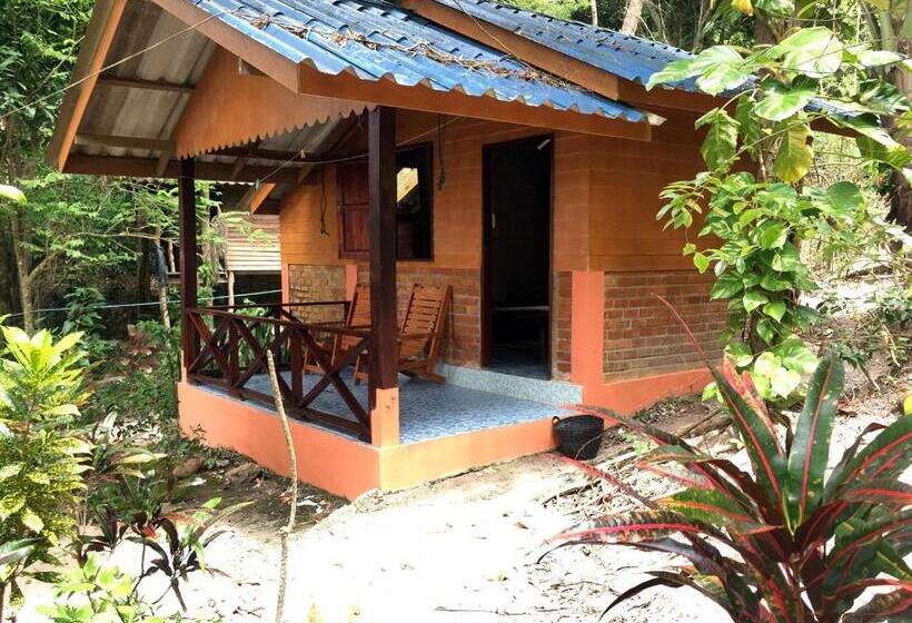 استراحتگاه Mama's Bungalows Koh Chang Ranong