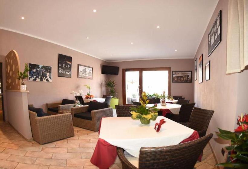 Albergo La Perla