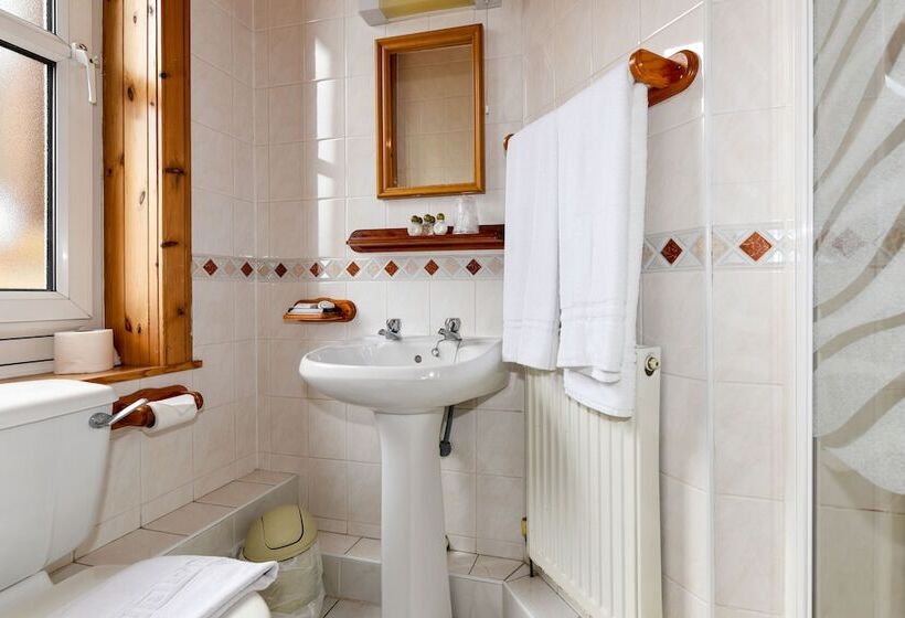 تختخواب و صبحانه Brae Guesthouse