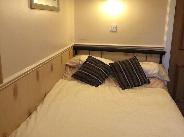 تختخواب و صبحانه Brae Guesthouse