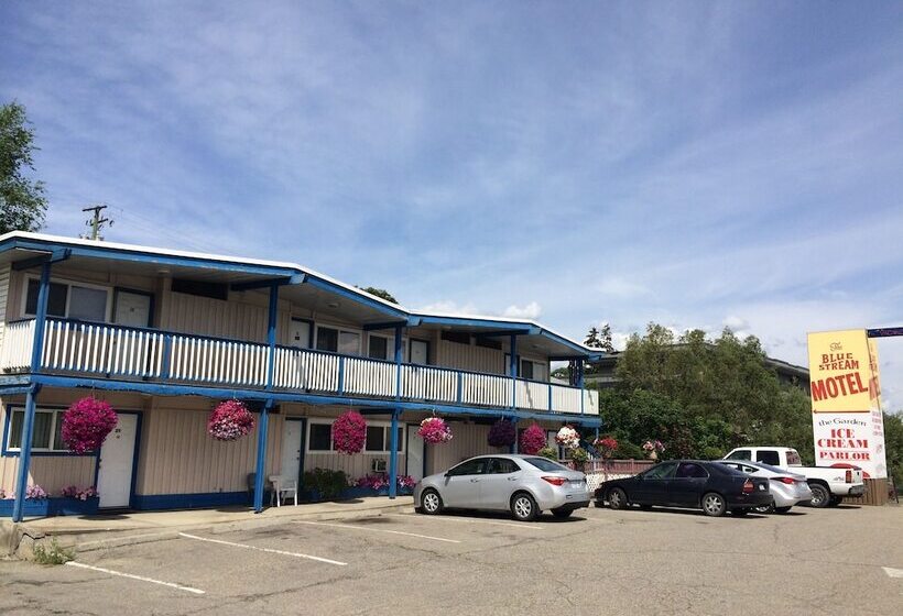 Blue Stream Motel