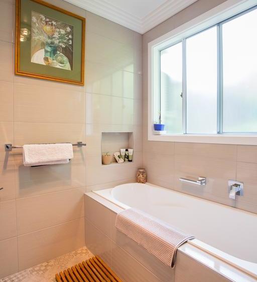 هتل Armidale Cottage   House 2