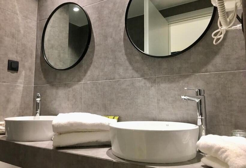 Fotos del hotel Athens Coast:  32
