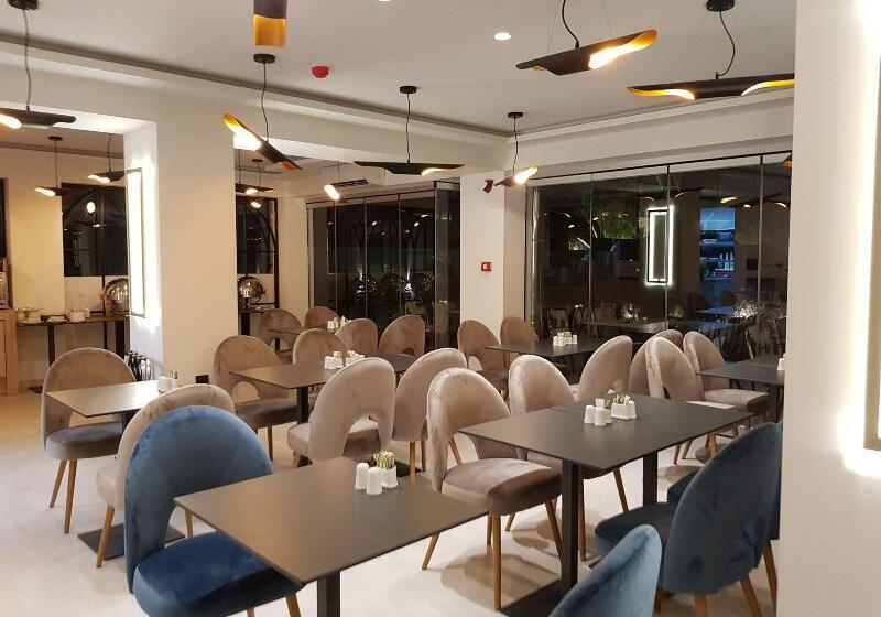 Fotos del hotel Athens Coast:  10